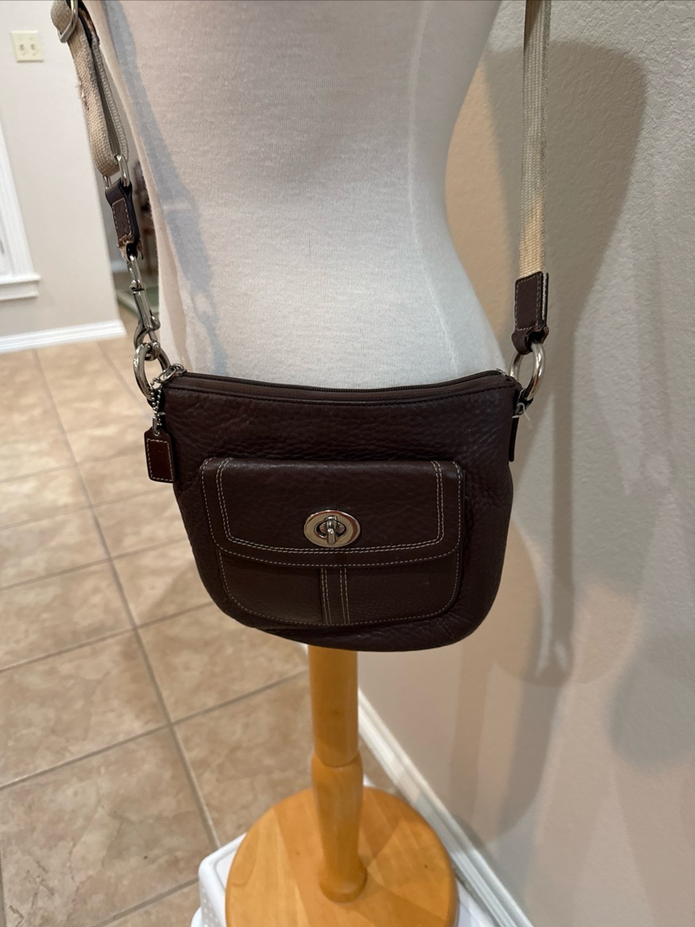 COACH HAMILTON Brown Pebbled Leather Swingpack Crossbody Shoulder Bag Handbag